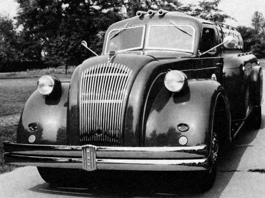  Dodge Airflow Tanker Truck 1938 года  (фото 3 из 10)
